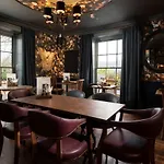 The Angel - The Collection Group Inn 4*