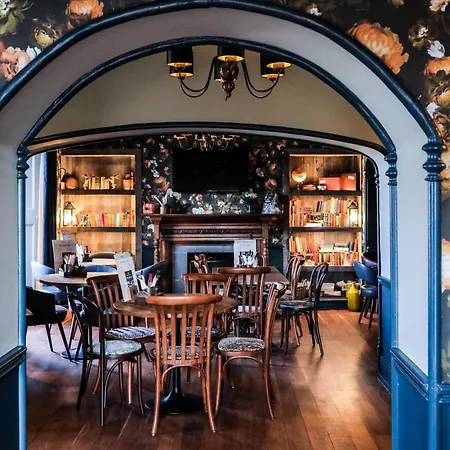 The Angel - The Collection Group Mini-hôtel