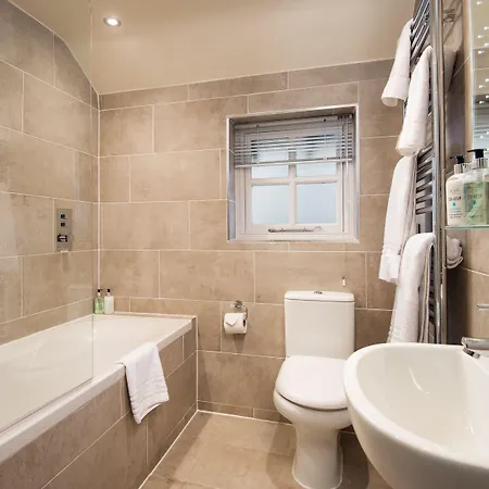 The Angel - The Collection Group Mini-hôtel 4*