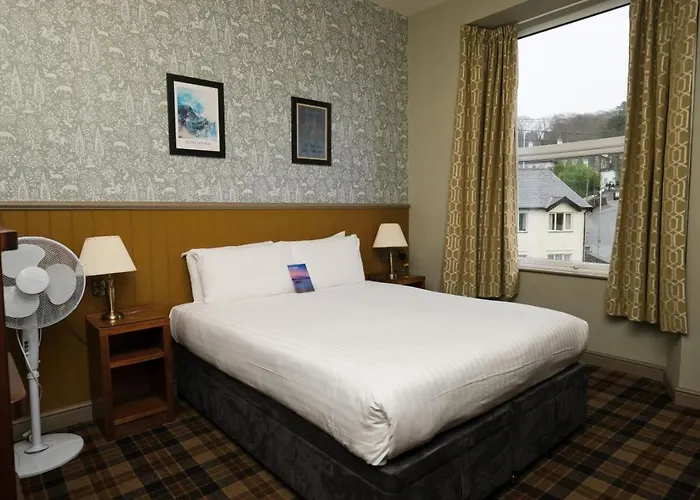 The Angel - The Collection Group Inn