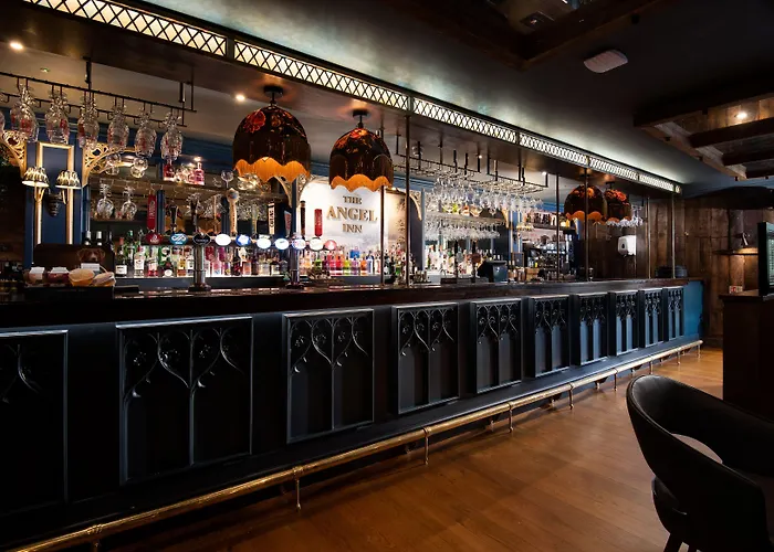 The Angel - The Collection Group 4*