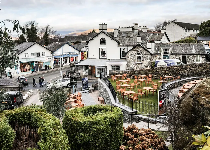 The Angel - The Collection Group Inn