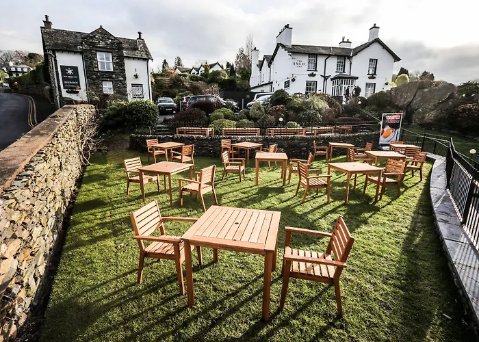 The Angel - The Collection Group Inn