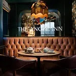 Мини-отель The Angel - The Collection Group 4*