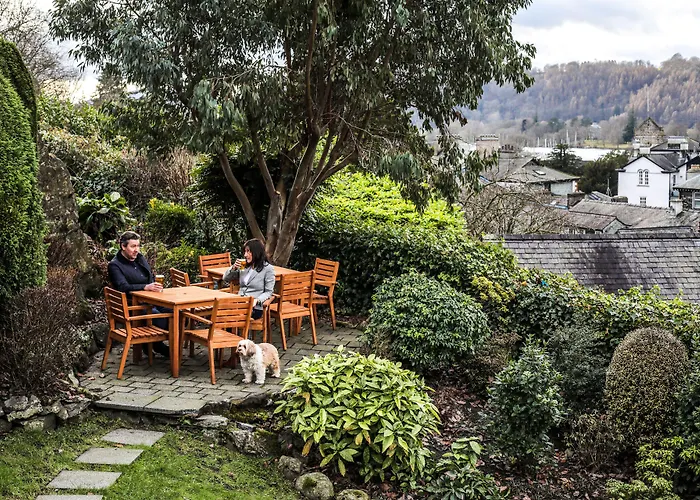 The Angel - The Collection Group بيت ريفي 4*